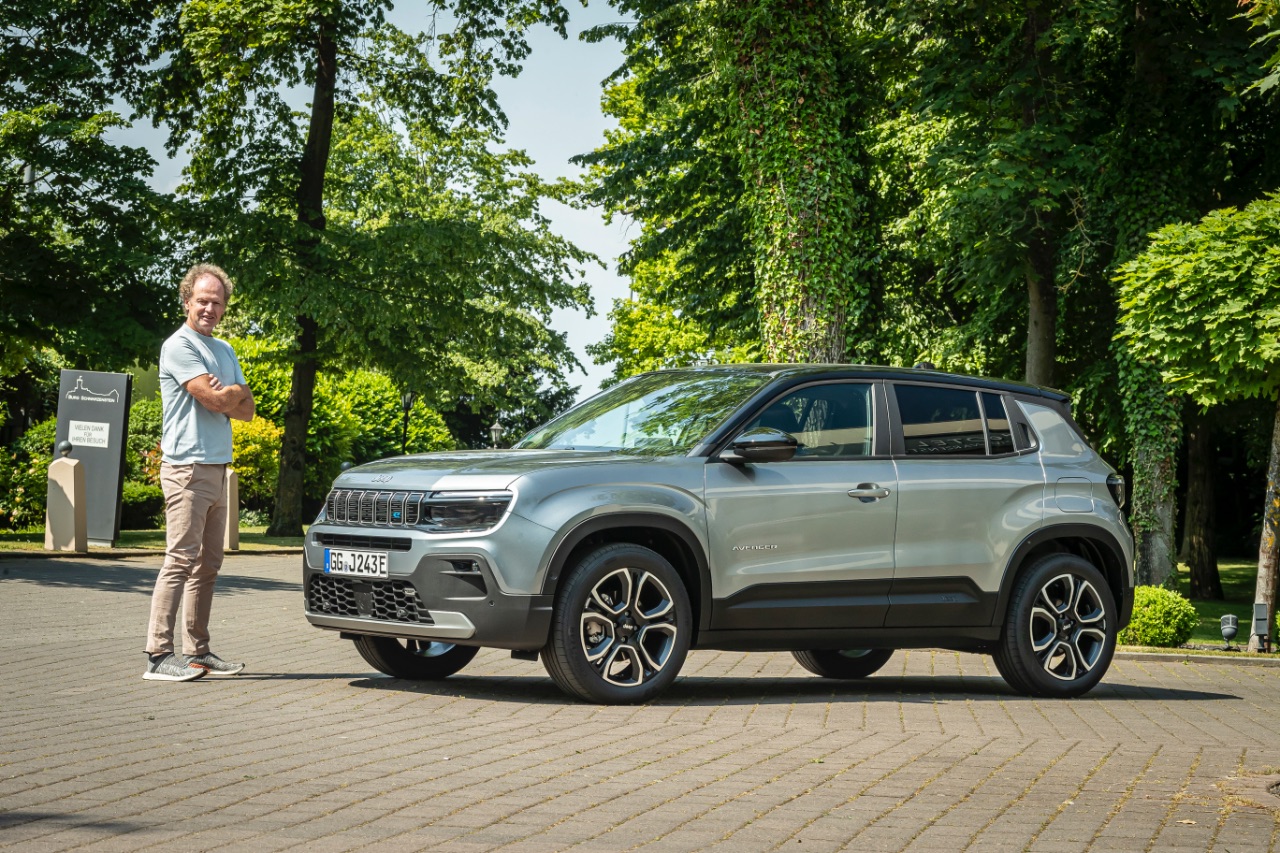 Jeep Avenger Altitude (2023) - Der E-Jeep für hippe Mamis 10 Jeep avenger 2023