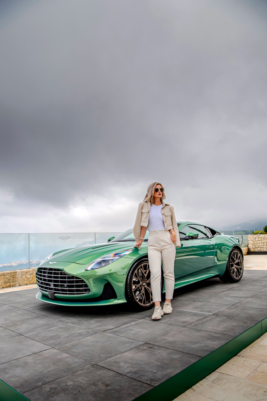 Aston Martin DB12 (2024) - The world’s first Super Tourer 5 Aston Martin DB12 (2024) - The world’s first Super Tourer
