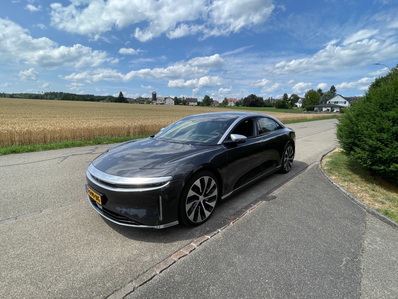 Lucid Air (2023) - Amerikanische 1.111 PS Limousine lehrt Tesla, Mercedes & Co das Fürchten 7 Der Lucid Air Grand Touring (2023)