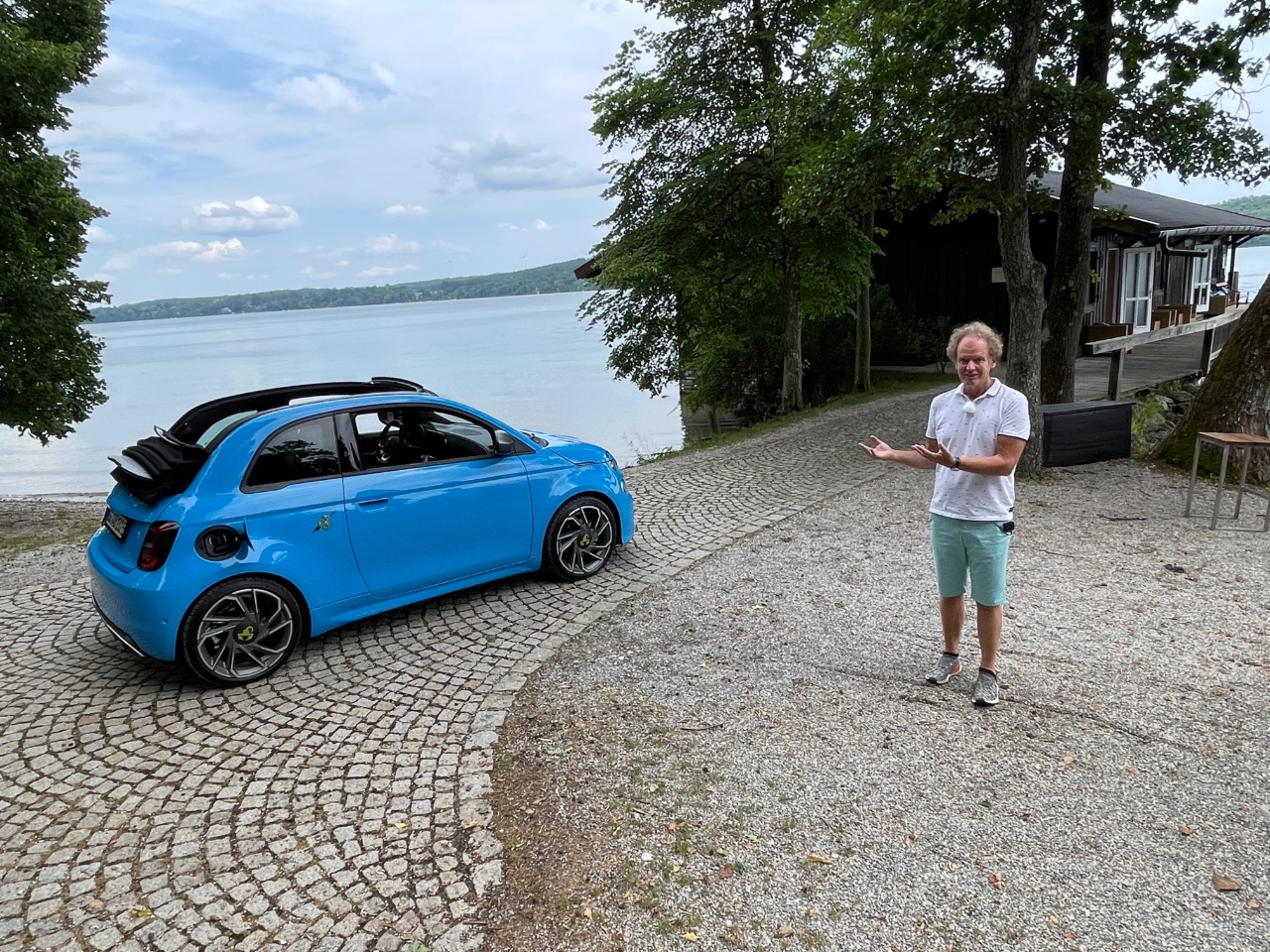Abarth 500e Turismo (2023) - Erster Skorpion mit reinem E-Antrieb 15 Abarth 500e Turismo - Erster Skorpion mit reinem E-Antrieb