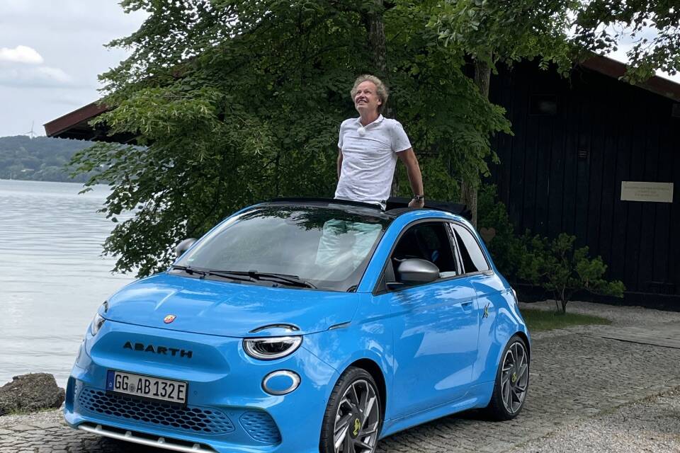 Abarth 500e Turismo (2023) - Erster Skorpion mit reinem E-Antrieb 13 Abarth 500e Turismo - Erster Skorpion mit reinem E-Antrieb,der-autotester