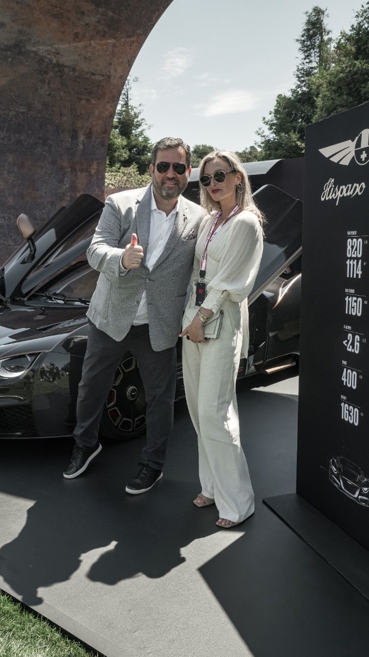 Nina im Hispano Suiza bei der Monterey Car Week 2 CEO Sergio Martinez Campos mit NinaCarMaria