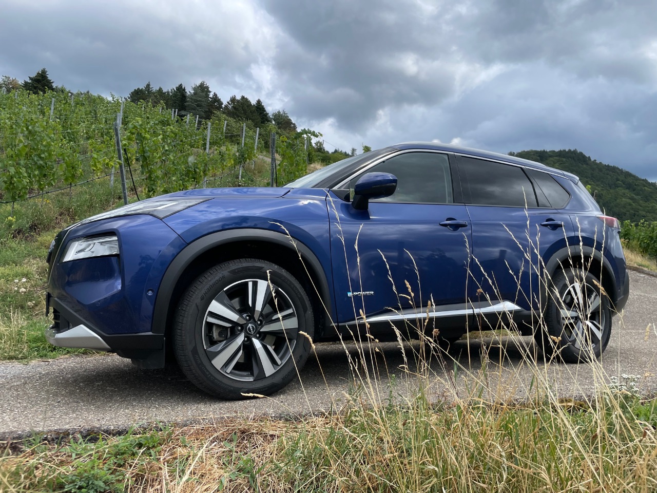 Nissan X-Trail e-power e-4orce (2023) - Ein Verbrenner liefert Strom für den E-Antrieb 3 Nissan X-Trail e-power e-4ORCE (2023) - Ein Verbrenner liefert Strom für den E-Antrieb