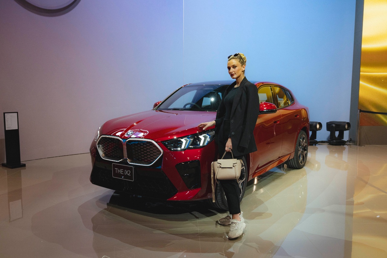 BMW setzt auf Elektrifizierung und Digitale Innovationen bei der Japan Mobility Show 2 BMW setzt auf Elektrifizierung und Digitale Innovationen bei der Japan Mobility Show