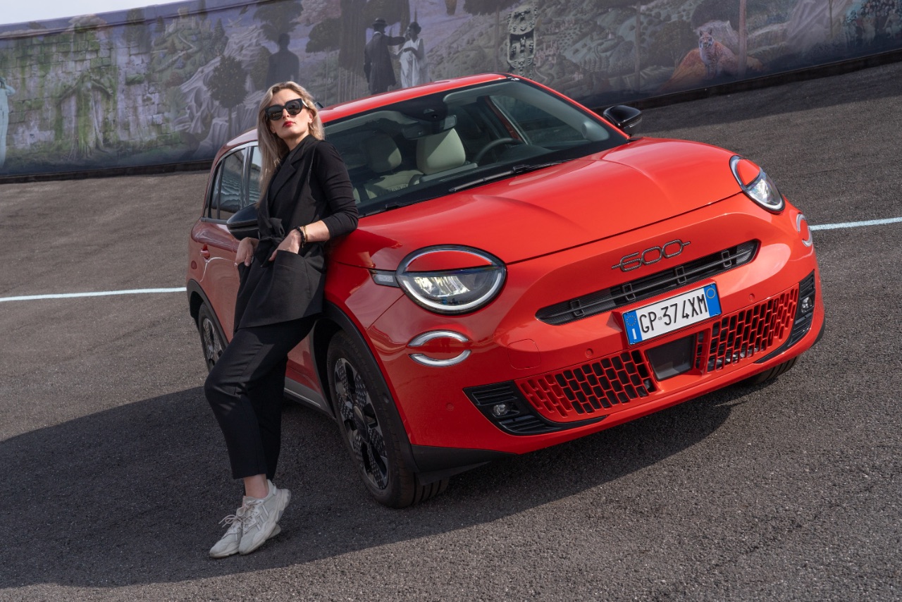 Fiat 600e – Elektromobilität trifft auf italienisches Design 3 Fiat 600e – Elektromobilität trifft auf italienisches Design, NinaCarMaria