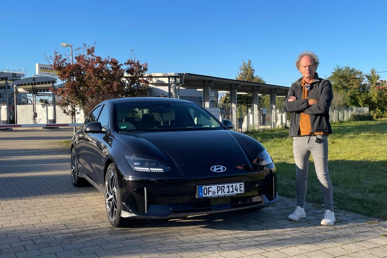 Hyundai Ioniq 6 - 77,4 kWh Batterie 239 kW/ 325 PS Allradantrieb - Limousine mit guter Reichweite, Dr Friedbert Weizenecker