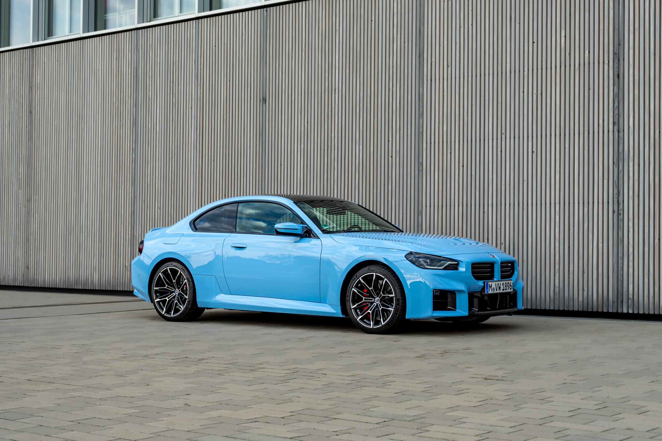 Der neue BMW M2: Kraftvoll, Kompakt und Sportlich 1 BMW M2 (2023) mit 460 PS und 6-Gang-Schaltung