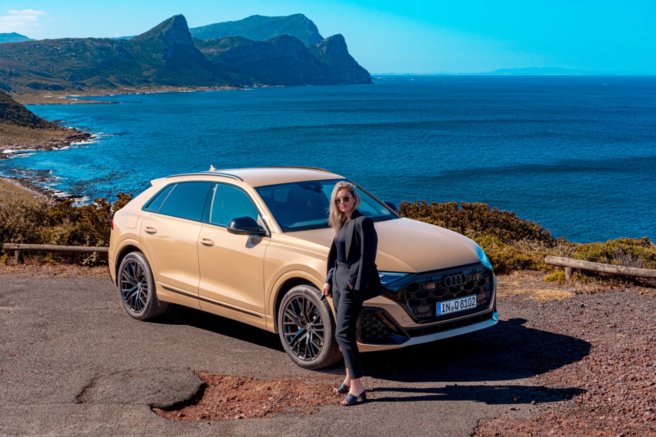 Audi Q8 (2024) Facelift - Was NEU ist? 10 Audi Q8 (2024) Facelift - Was NEU ist? NinaCarMaria