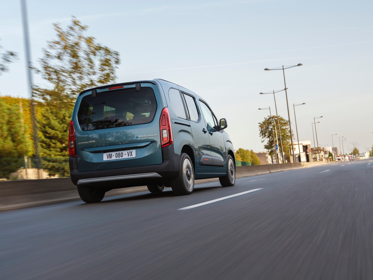 Mehr Reichweite mit neuer LFP-Batterie für neuen Citroen Ë-Berlingo 1 Citron-Berlingo Heck