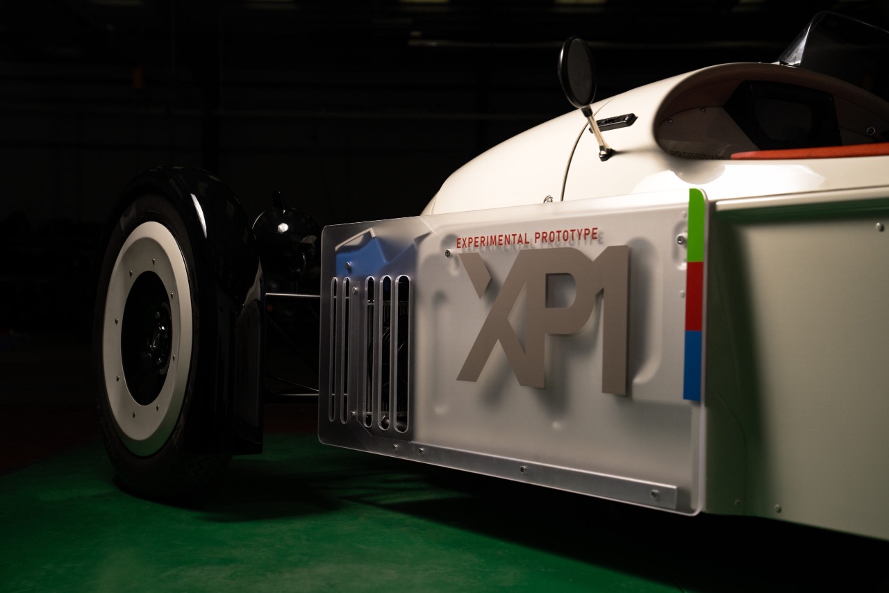 Morgan stellt elektrifizierten XP-1-Prototyp vor 1 Morgan XP-1