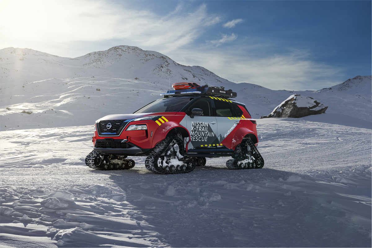 Nissan bringt Rettungsfahrzeug für die Skipiste 1 Der Nissan X-Trail Mountain Rescue ist derzeit im italienischen Skigebiet Cervinia zu sehen.