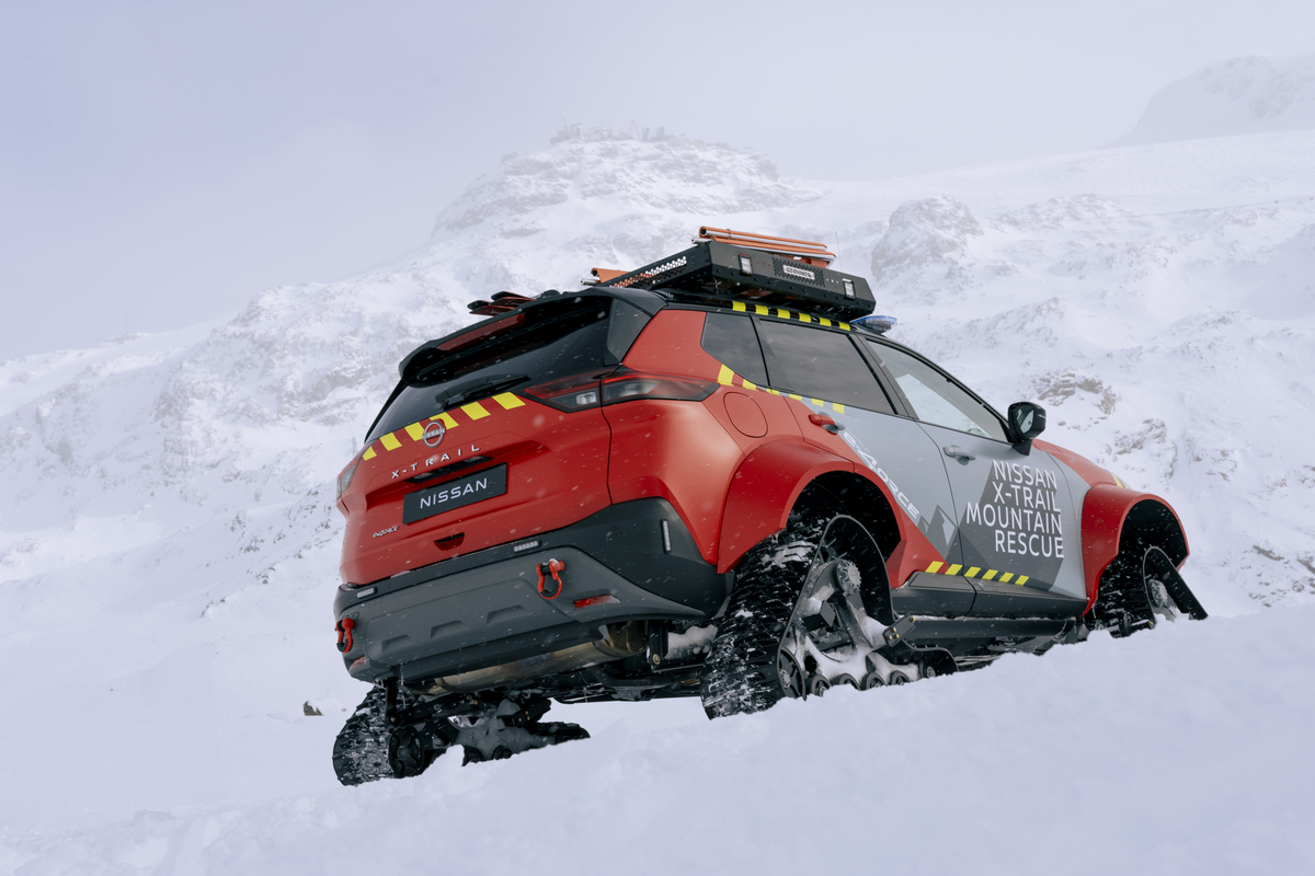 Nissan bringt Rettungsfahrzeug für die Skipiste 4 Nissan X-Trail Mountain Rescue