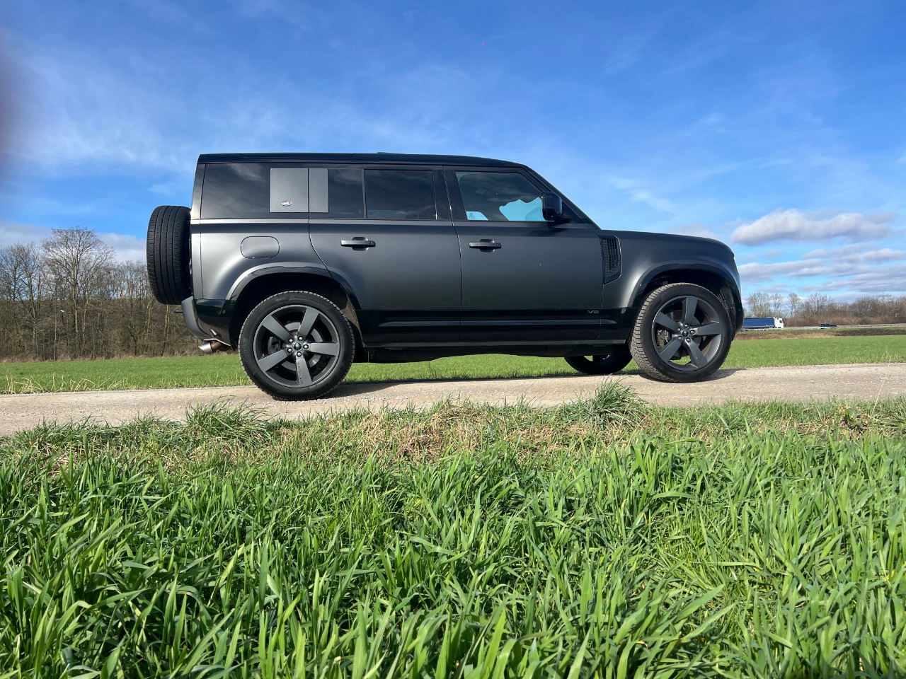 Defender Carpathian Edition (2024) - Der Blickfang für die Straße 4 der-Autotester