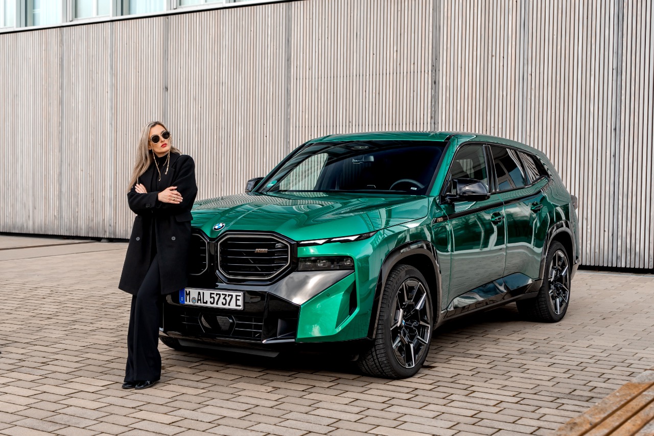 BMW XM 2024: DAS Power-SUV mit den 653 PS von NinaCarMaria 13 BMW XM mit NinaCarMaria