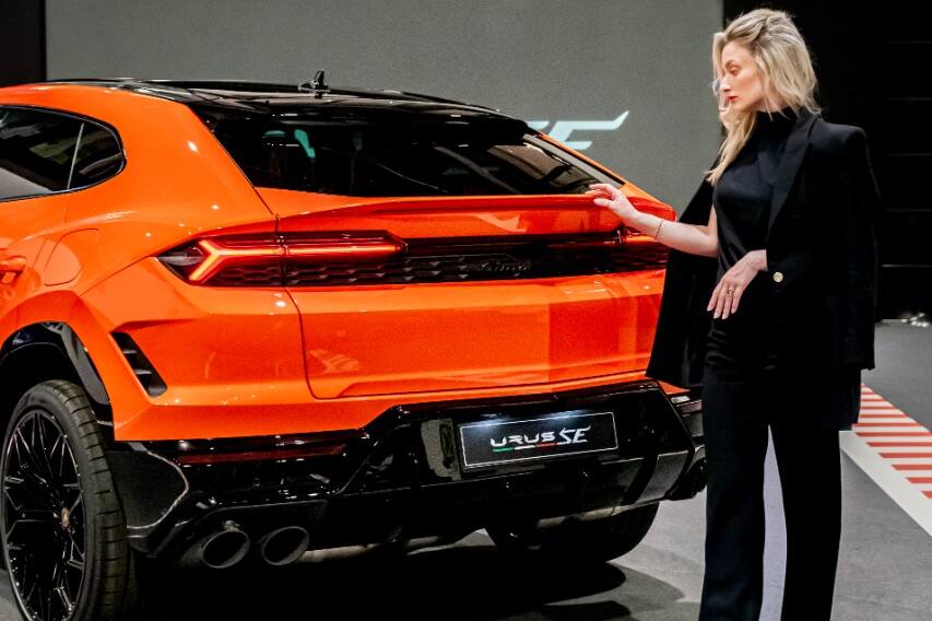 Lamborghini Urus SE (2024) | Power Plug-in-Hybrid | NinaCarMaria 10 Lamborghini Urus SE (2024) | Power Plug-in-Hybrid | NinaCarMaria