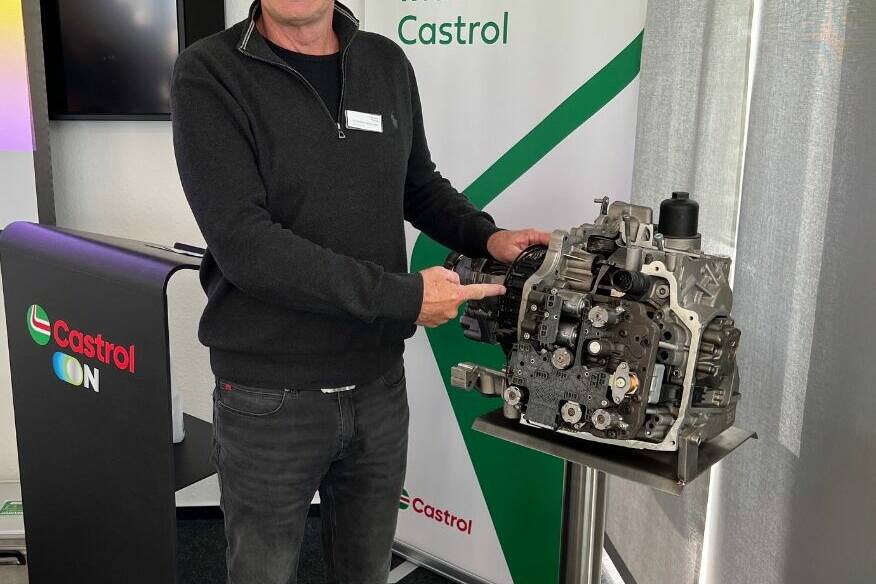 Castrol entwickelt in Hamburg Fluids für die Elektromobilität 5 der-Autotester