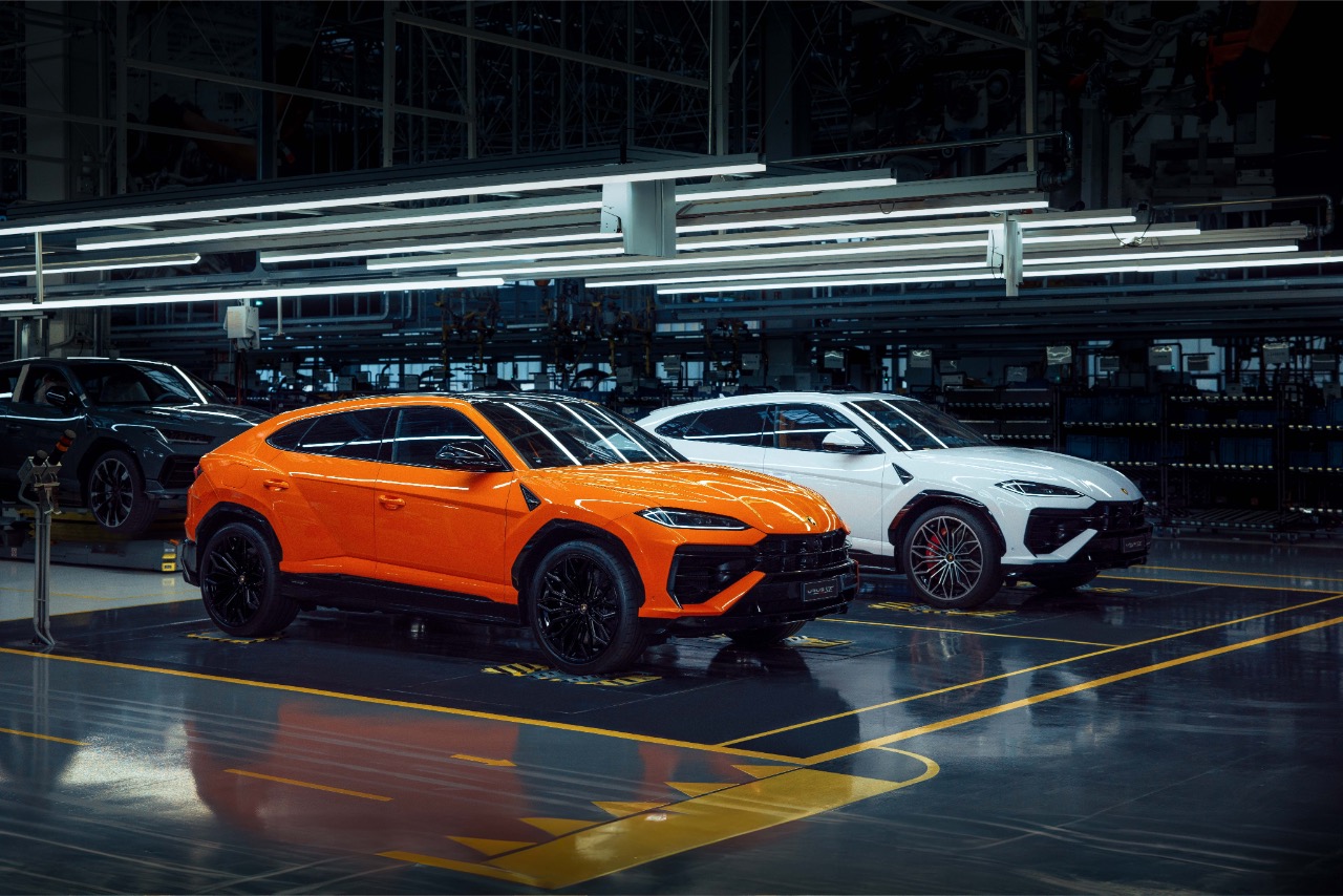 Lamborghini Urus SE (2024) - Das erste Plug-in-Hybrid-Super-SUV 11 Die Linienführung des Urus SE wurde aktualisiert