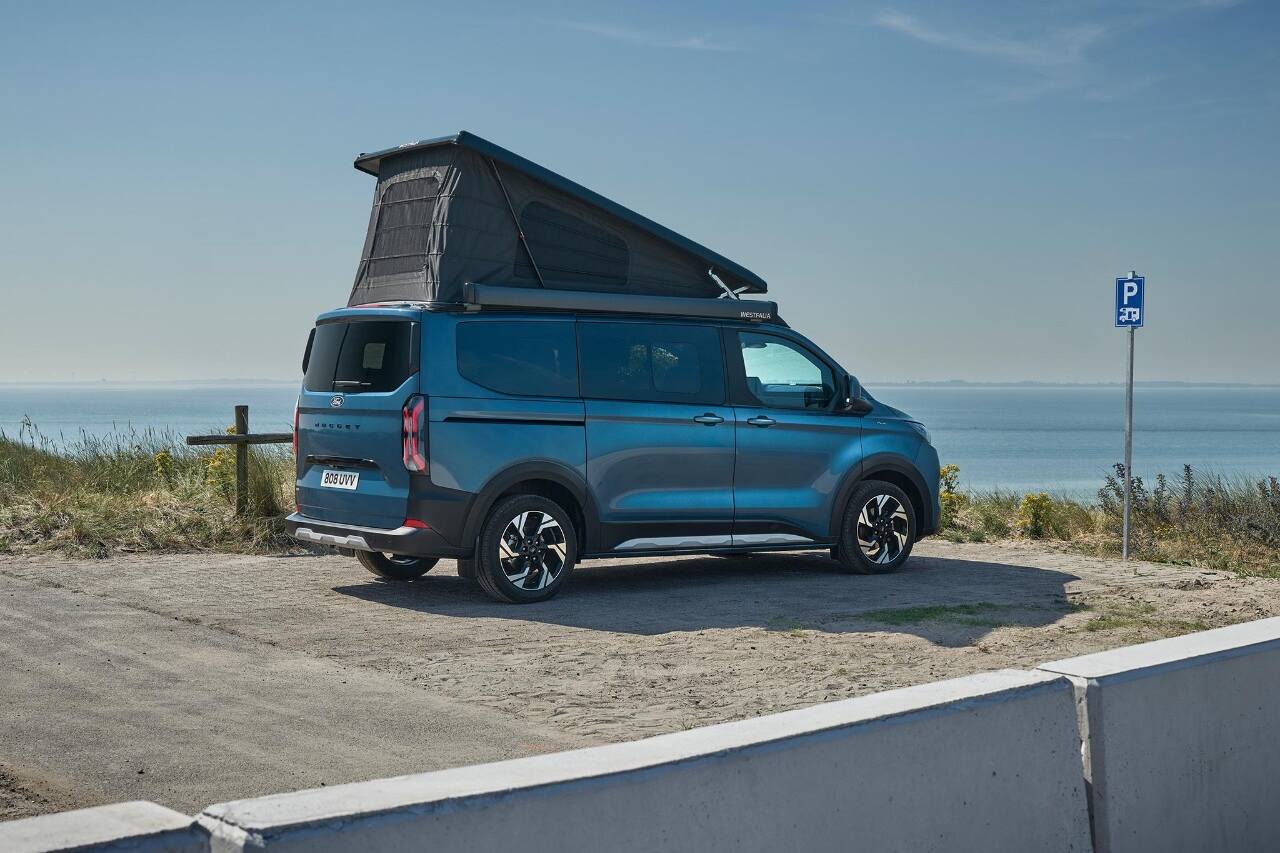 Ford Nugget mit längerem Radstand 8 2024 FordTransit Nugget Active PHEV