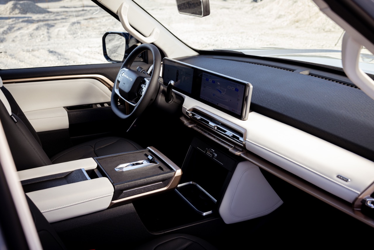 MAXUS eTERRON 9: Maxus stellt vollelektrischen Pick-up vor 2 MAXUS eTERRON 9 Innenraum