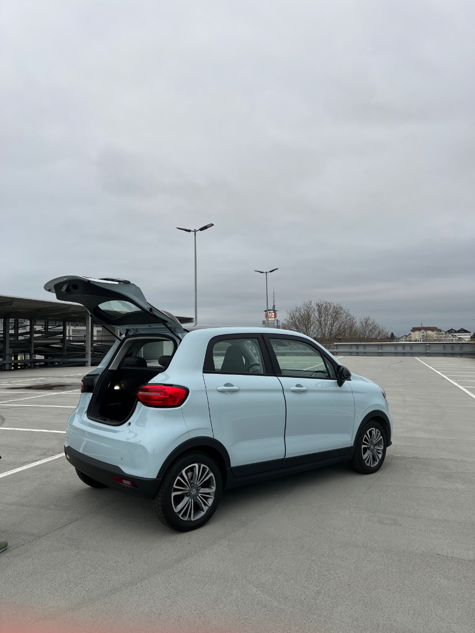 Leapmotor T03 (2024) - Günstiges E-Citycar aus dem Stellantis-Konzern 3 Leapmotor T03 (2024) Kofferraum