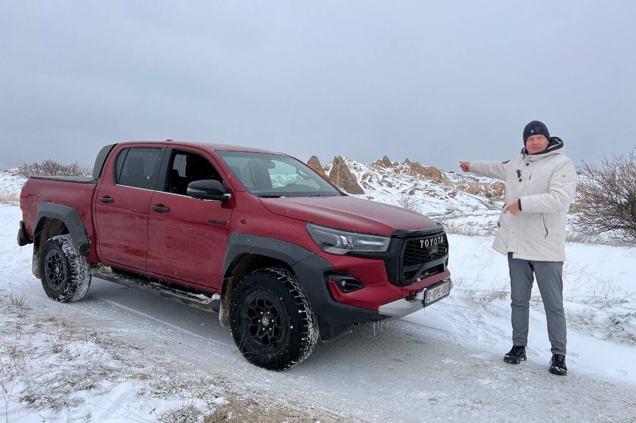 Toyota Hilux GR SPORT II (2025) – Der ultimative Offroad-Krieger? Konkurrenz für den Ford Ranger Raptor? 2 Der neue Hilux GR Sport II
