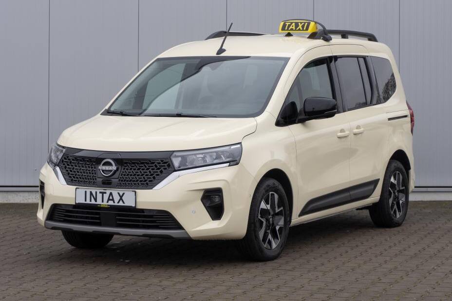 Nissan bringt elektrischen Taxi-Townstar mit 7 Sitzen – ab 41.820 Euro 11 Nissan bringt elektrischen Taxi-Townstar mit 7 Sitzen – ab 41.820 Euro