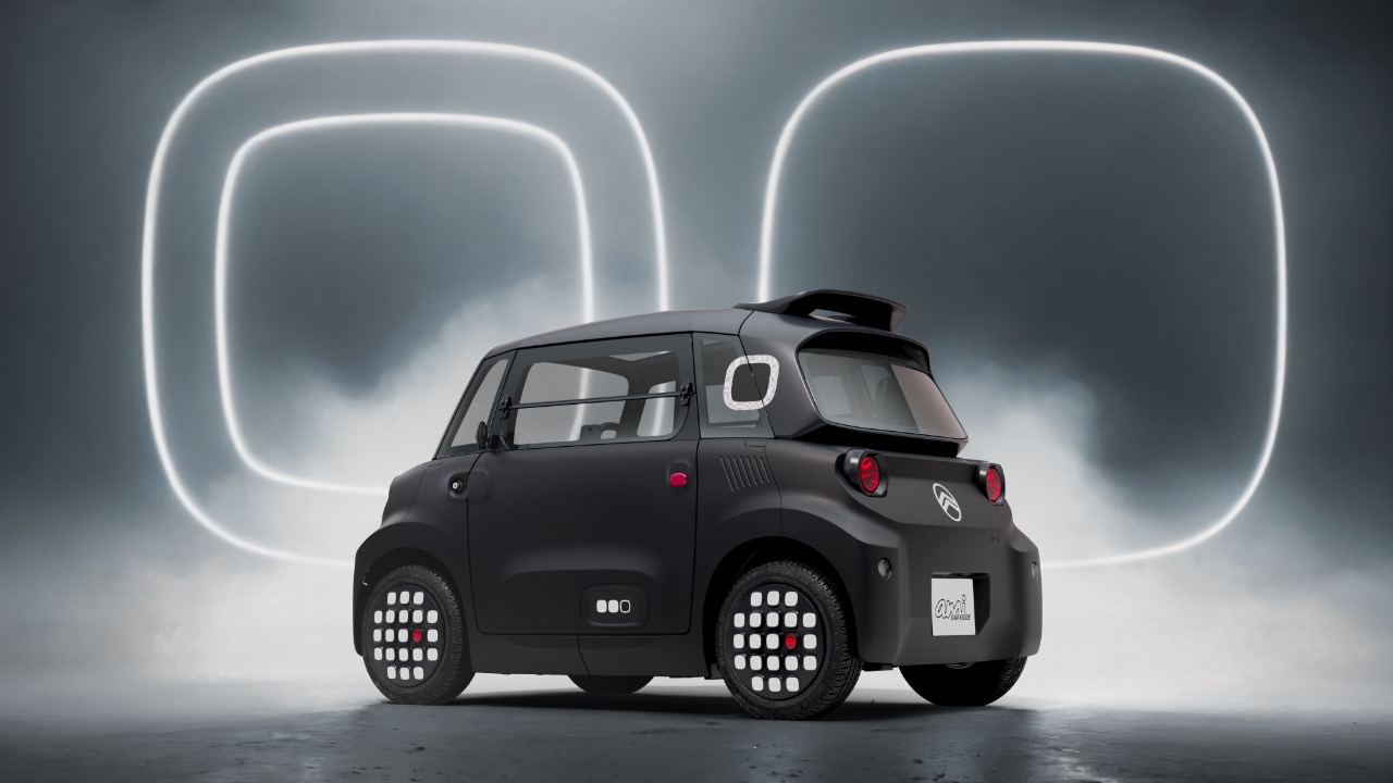 Citroën Ami Sonderedition „Dark Side“ ab 8.890 €: Der kleine Stromer wird düster 4 Citroën Ami 2026