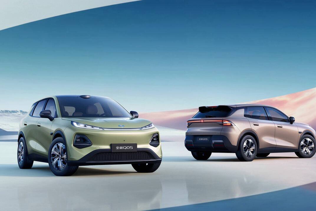 Ab Ende 2026 auch in Europa: Changan zeigt den neuen Q05 – ein kleines E-SUV mit großen Ambitionen 15 Neuer Changan Q05 auf der Guangzhou International Automobile Exhibition: Ende 2026 kommt das komplett neue vollelektrische kleine SUV als Changan E06 nach Europa.