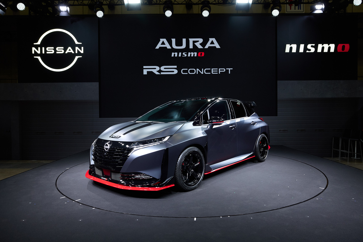 Dieser Nissan ist so breit, dass VW nervös werden sollte 6 Aura Nismo RS Conc