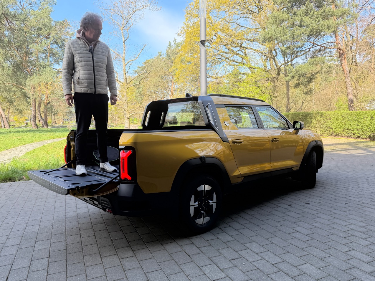 KGM Musso EV AWD: SO viel Allrad für DEN Preis? Maxus in Gefahr? 1 KGM Musso EV